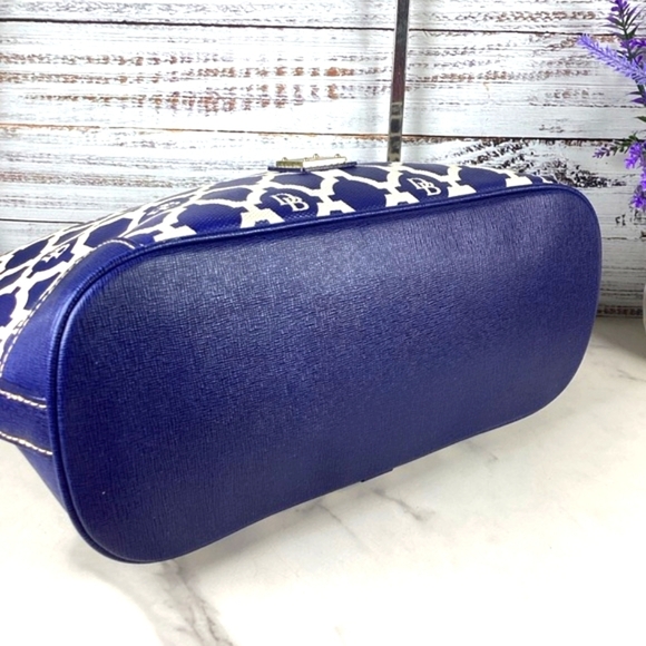 Dooney & Bourke Sanibel Blue and White coastal hand Bag beach vacation purse - Picture 8 of 16